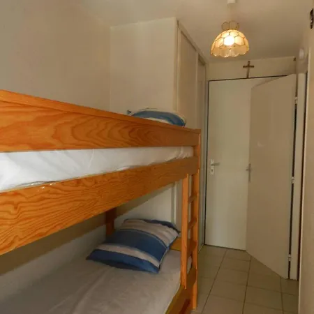 Avec Piscine, 5 Couchages, Parking, Апартаменти